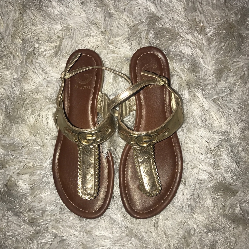 Women Guess Sandals
